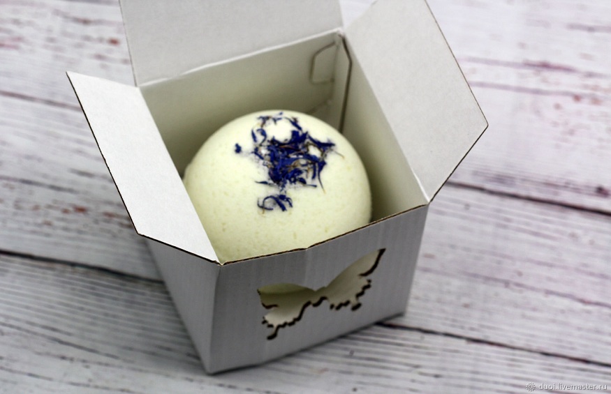 Customize and Printed Custom Bath Bomb Packaging gives an Attractive Look to your Bath Bombs
