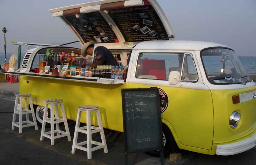 How to Start a Mobile Café or Bar