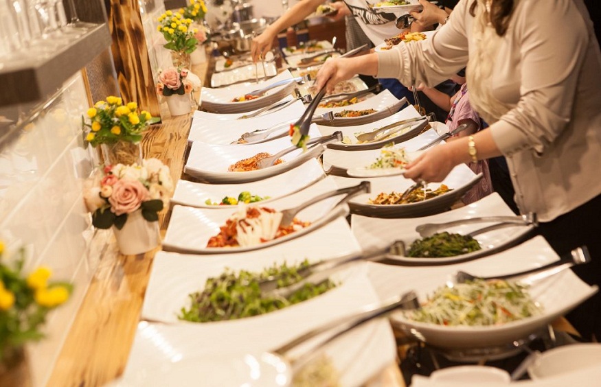 Curate Your Dream Wedding Menu: A Comprehensive Guide